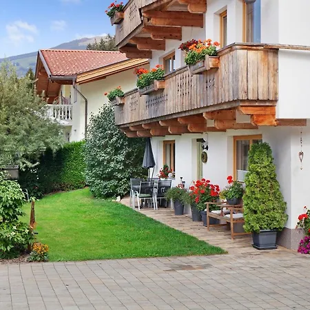Appartamento Haus Roland